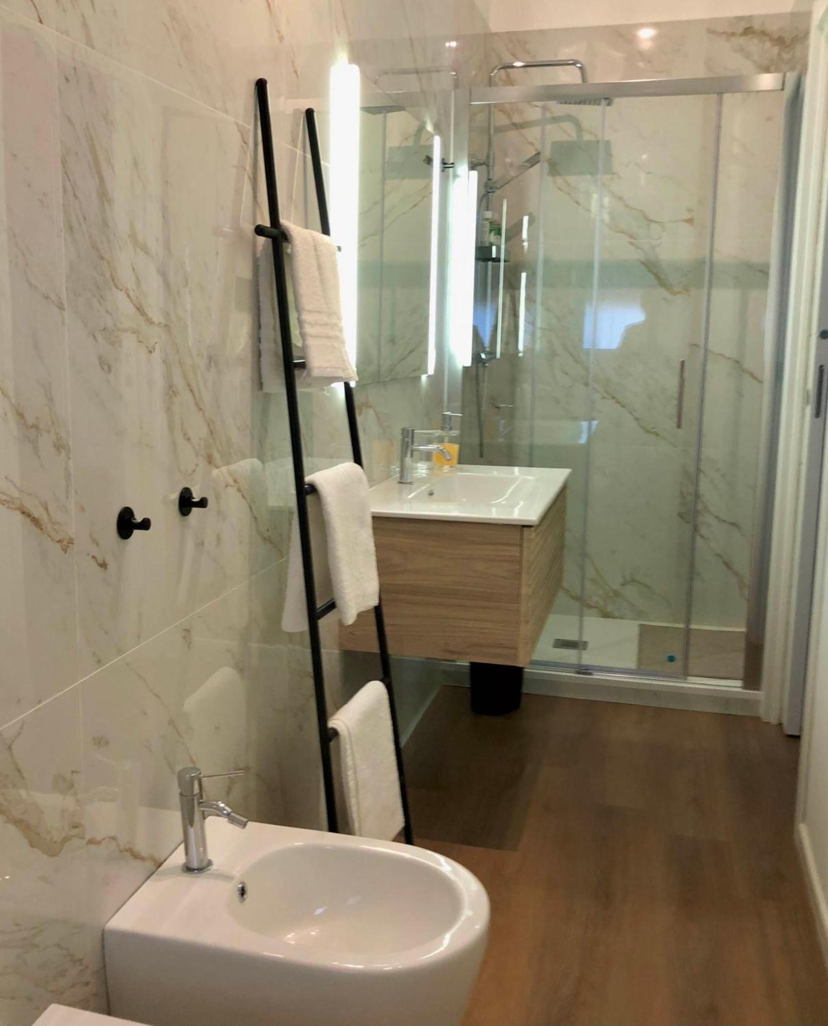 Ferienwohnung Lapigna Valenzano Exterior foto
