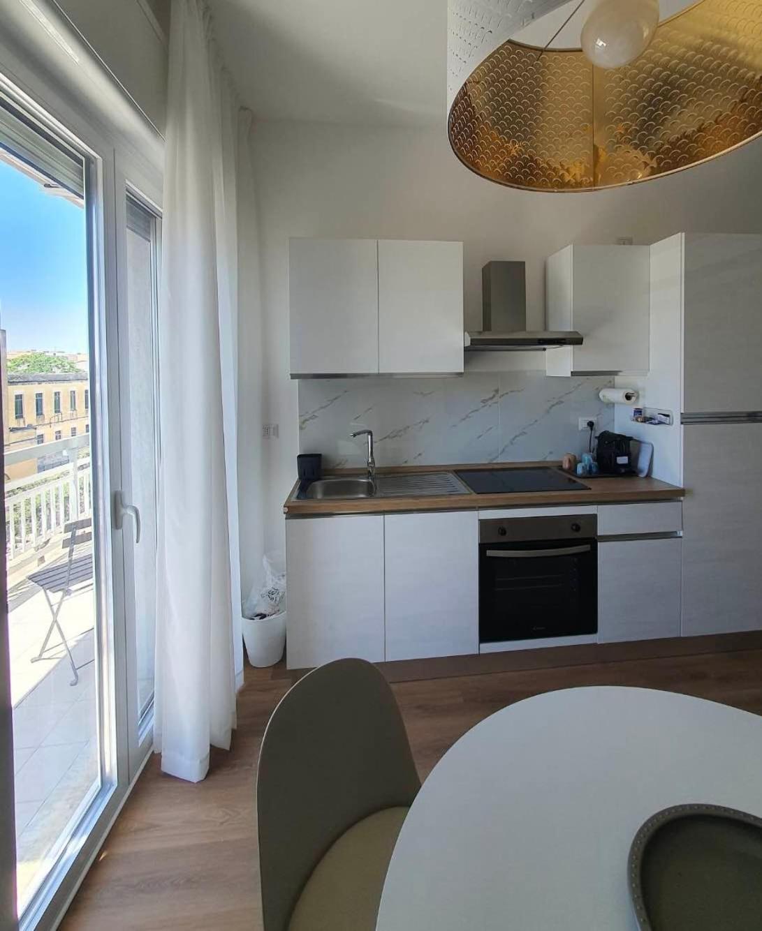 Ferienwohnung Lapigna Valenzano Exterior foto